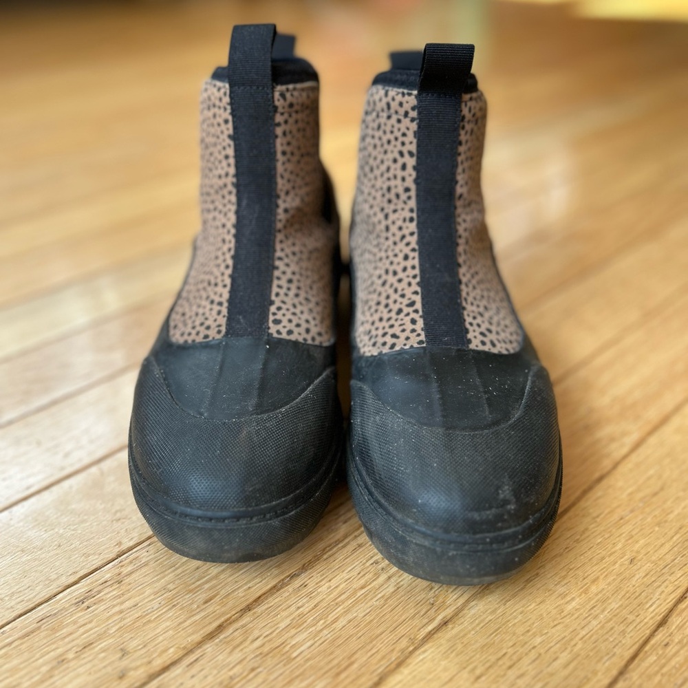Vans Colfax Boots Women’s Size 8 – Animal Brown/Black, Excellent Condition